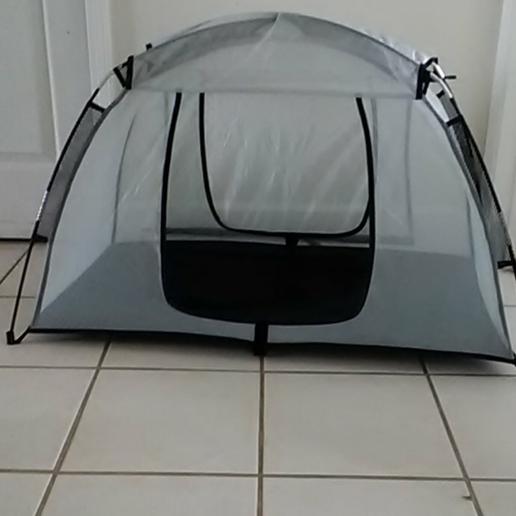 Puppy Camping Tent - Picture 2 of 6